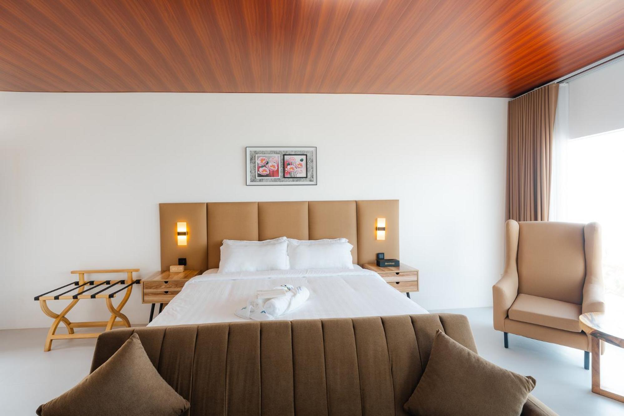 Q Beach Resort Cabangan Chambre photo